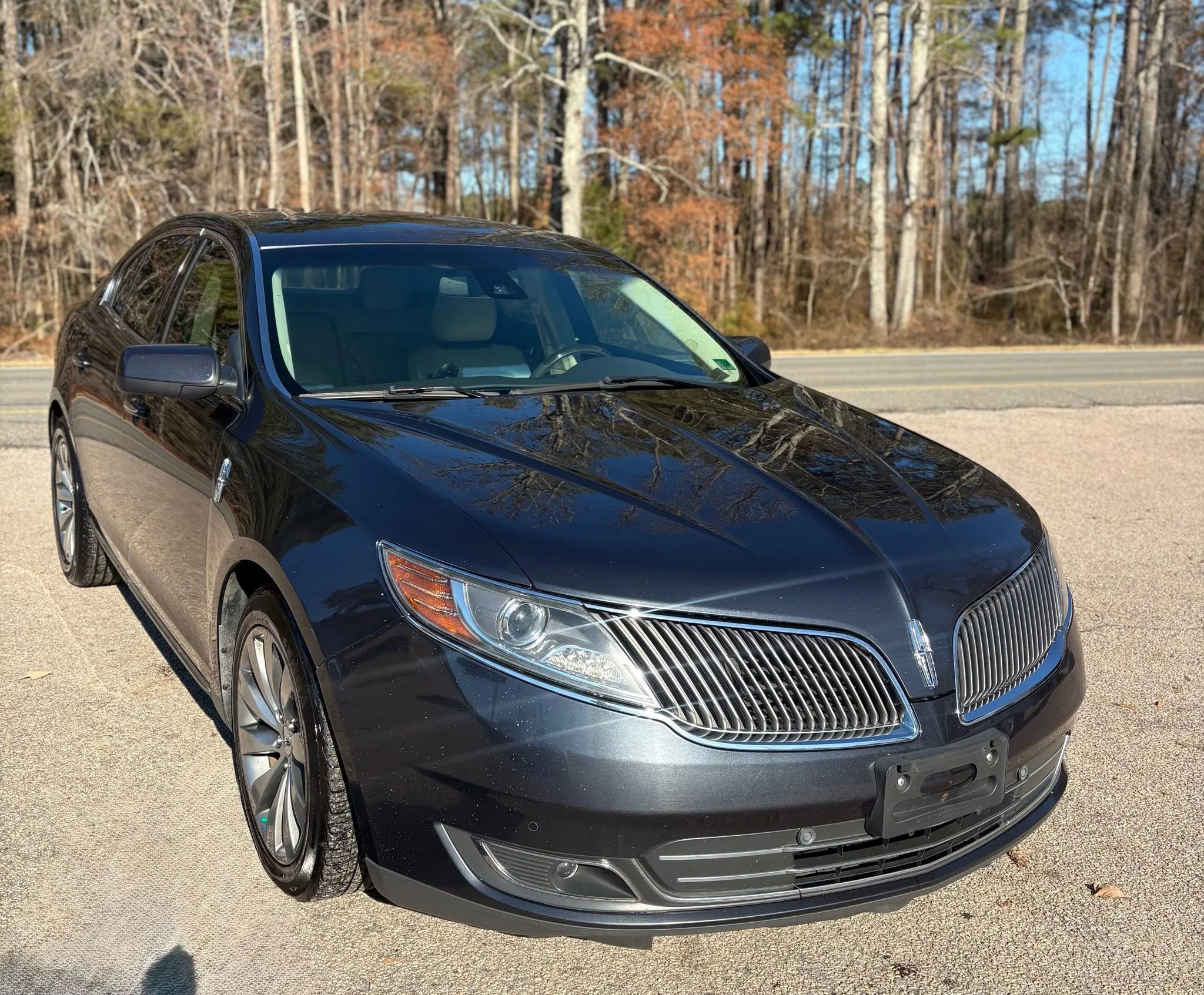 Used 2014 Lincoln MKS w/ Equipment Group 101A image 39