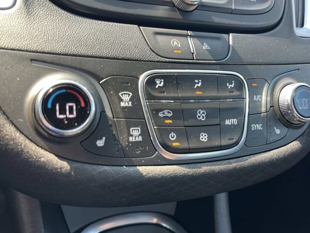 Used 2024 Chevrolet Malibu LT FWD image 38