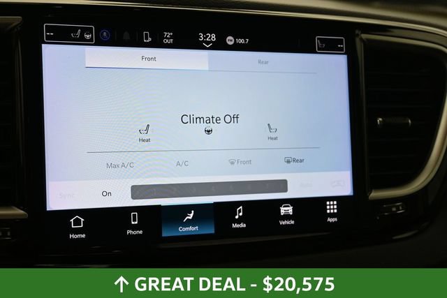 Used 2023 Chrysler Pacifica Touring-L FWD image 30