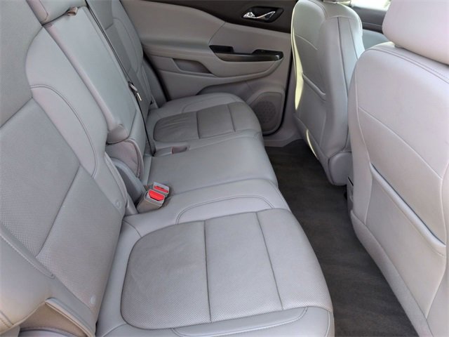 Used 2023 GMC Acadia SLT image 29