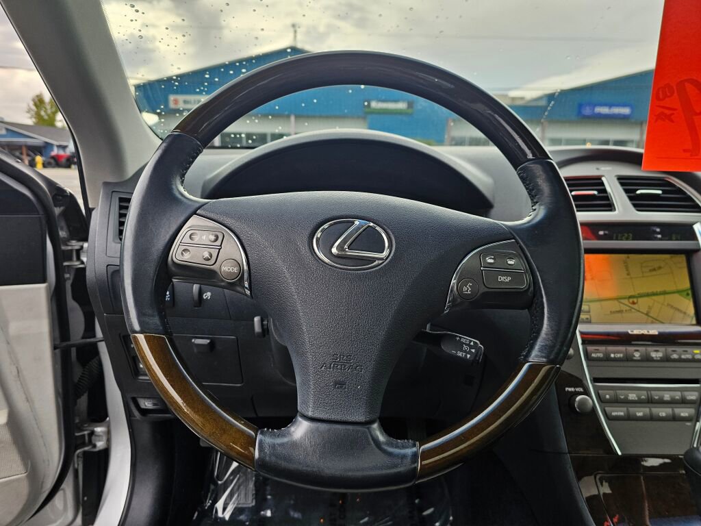 Used 2011 Lexus ES 350 image 28