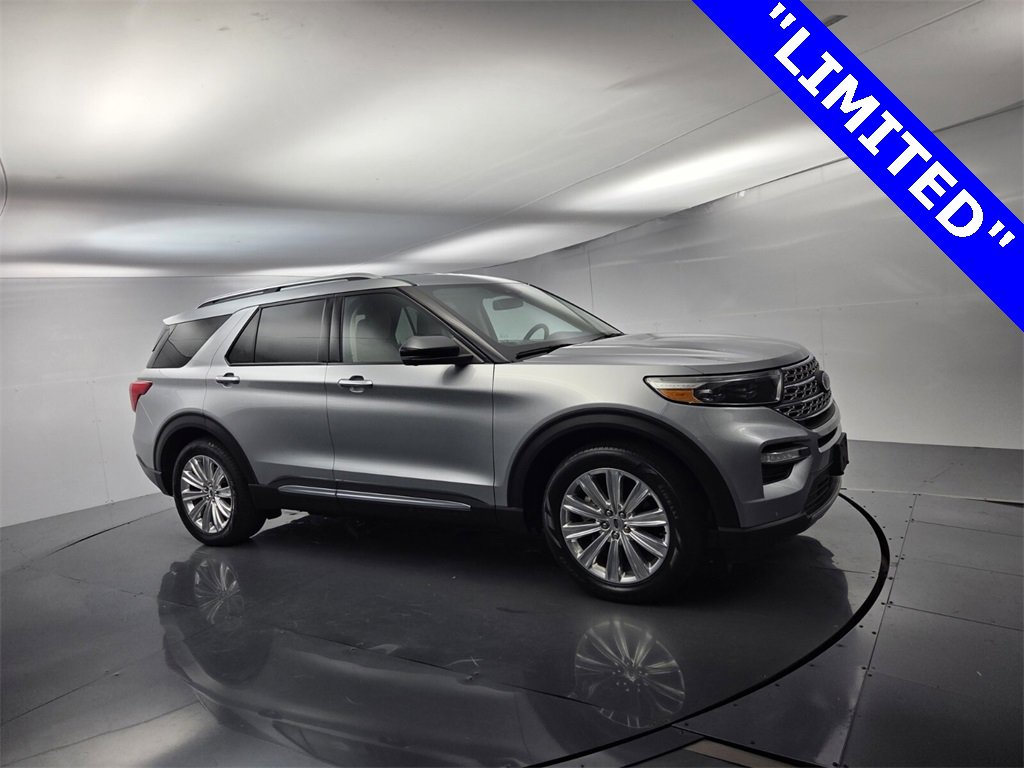Used 2020 Ford Explorer Limited w/ Class III Trailer Tow Package image 2