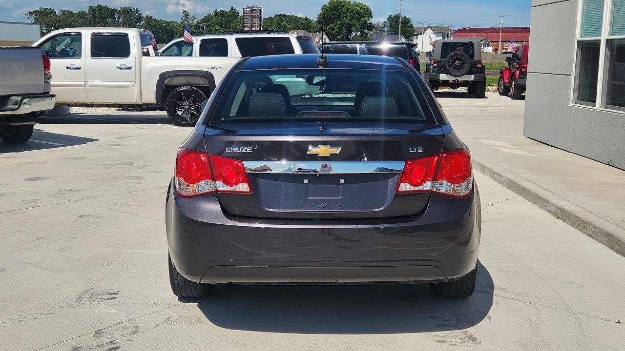 Used 2016 Chevrolet Cruze LTZ FWD image 5