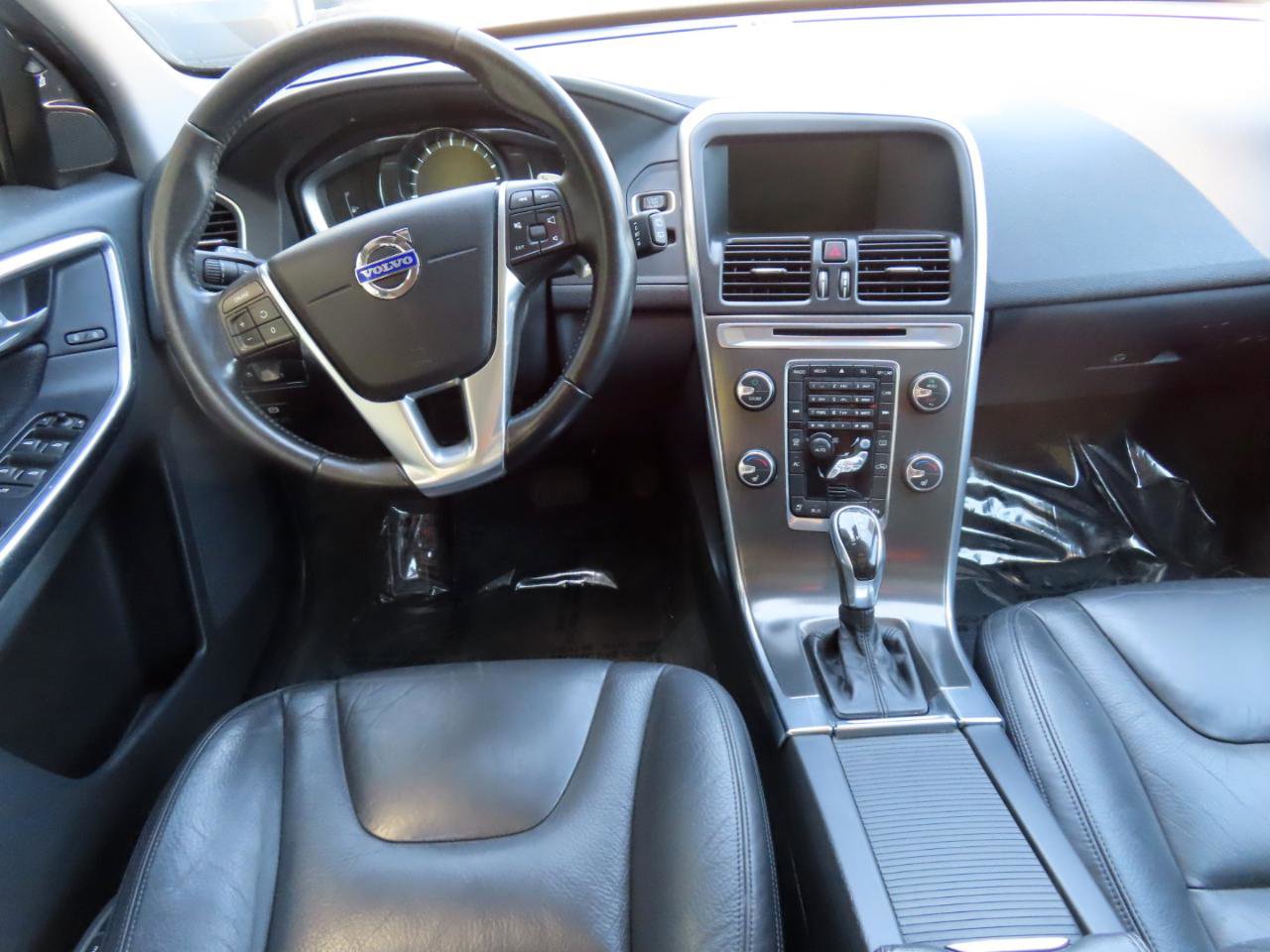 Used 2014 Volvo XC60 T6 AWD/4WD image 15
