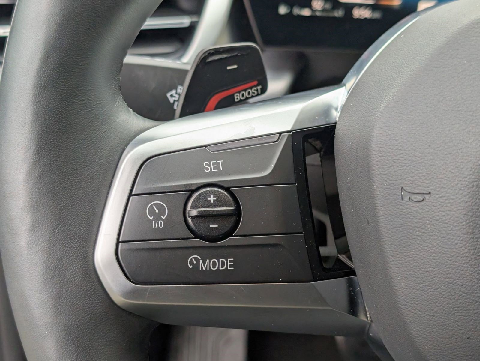 Used 2025 BMW X1 xDrive28i w/ Technology Package image 18