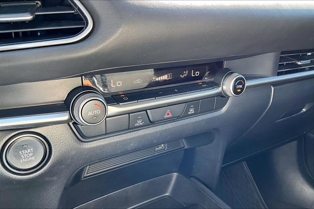 Used 2021 MAZDA CX-30 FWD 2.5 S w/ Select Package image 16