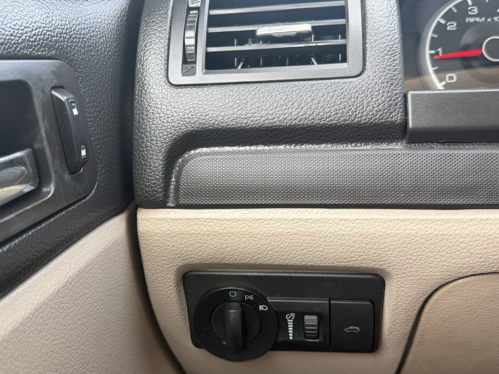 Used 2006 Ford Fusion SE FWD image 19