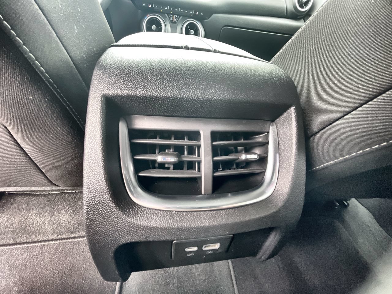 Used 2024 Chevrolet Blazer LT AWD/4WD image 21