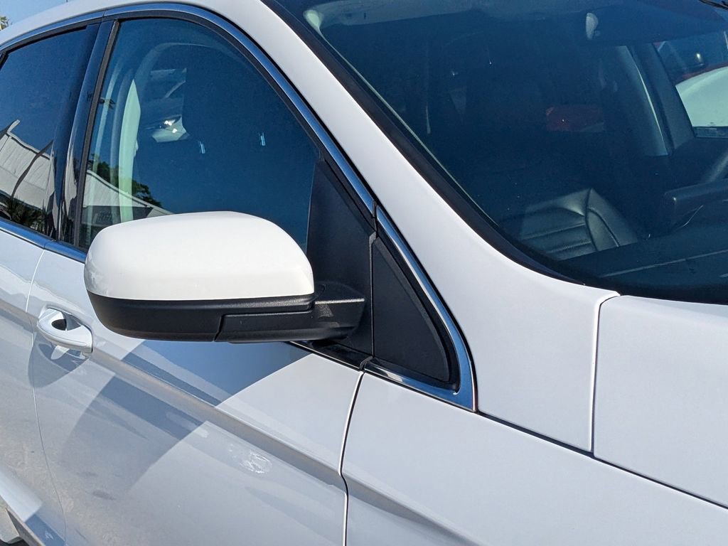 Used 2024 Ford Edge SEL AWD/4WD image 10