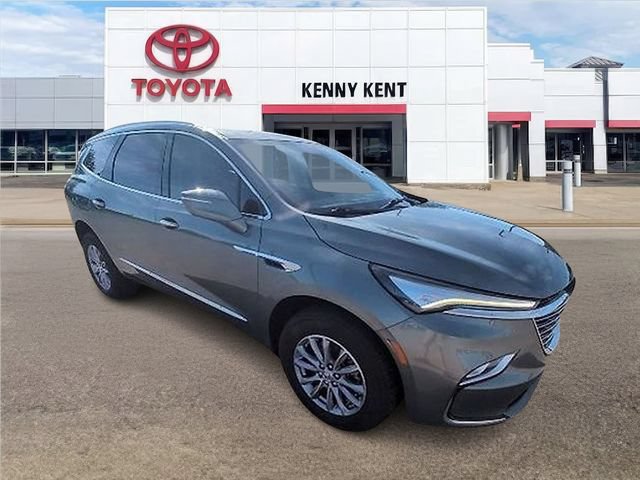 Used 2025 Buick Enclave Preferred w/ Power Package FWD image 1
