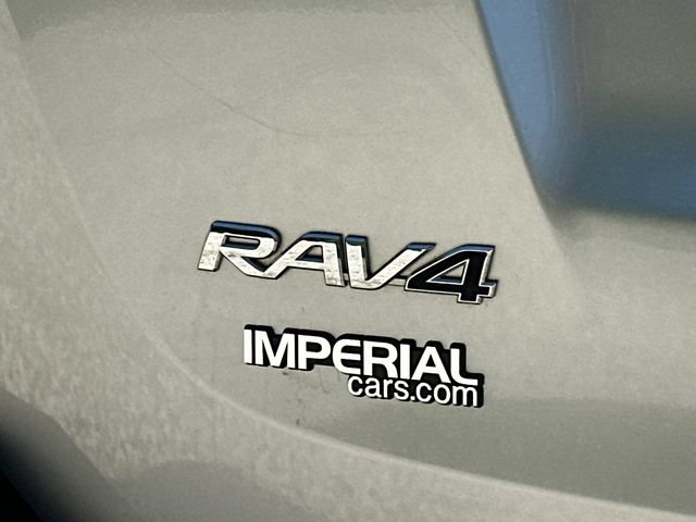 Used 2015 Toyota RAV4 XLE AWD/4WD image 14