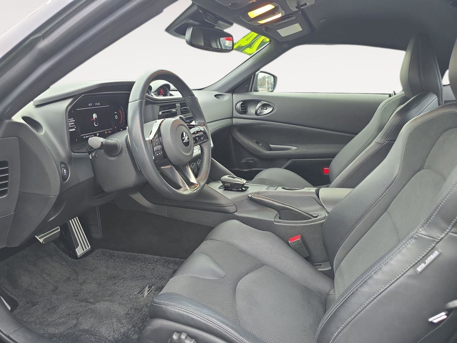 Used 2023 Nissan Z Performance w/ Floor Mat Package (L93) image 10