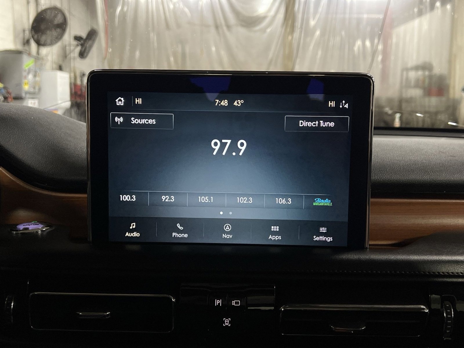 Used 2020 Lincoln Aviator Reserve w/ Equipment Group 201A image 18