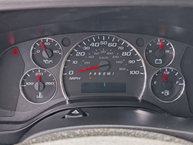 Used 2020 Chevrolet Express 2500 w/ Driver Convenience Package image 25