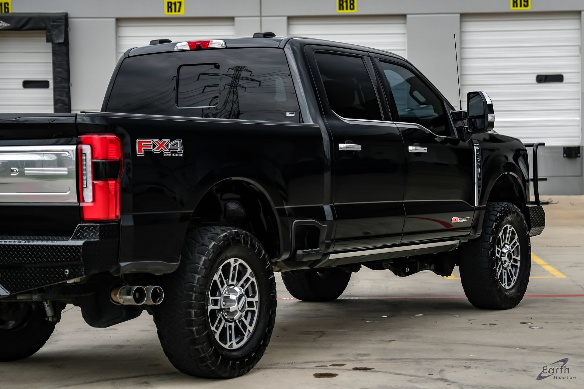 Used 2024 Ford F250 Limited w/ FX4 Off-Road Package AWD/4WD image 20