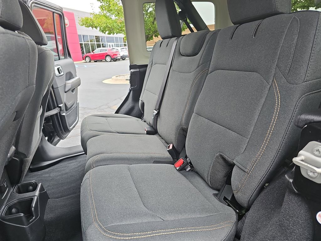Certified 2024 Jeep Wrangler Sahara image 13