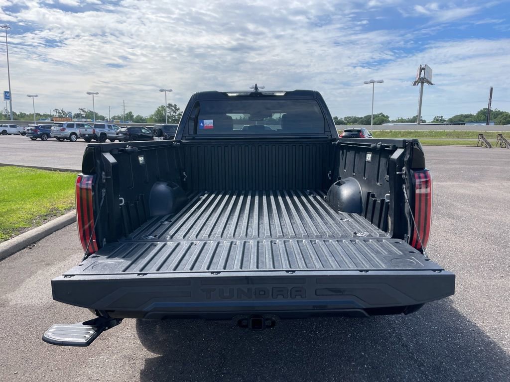 Used 2023 Toyota Tundra Platinum AWD/4WD image 15