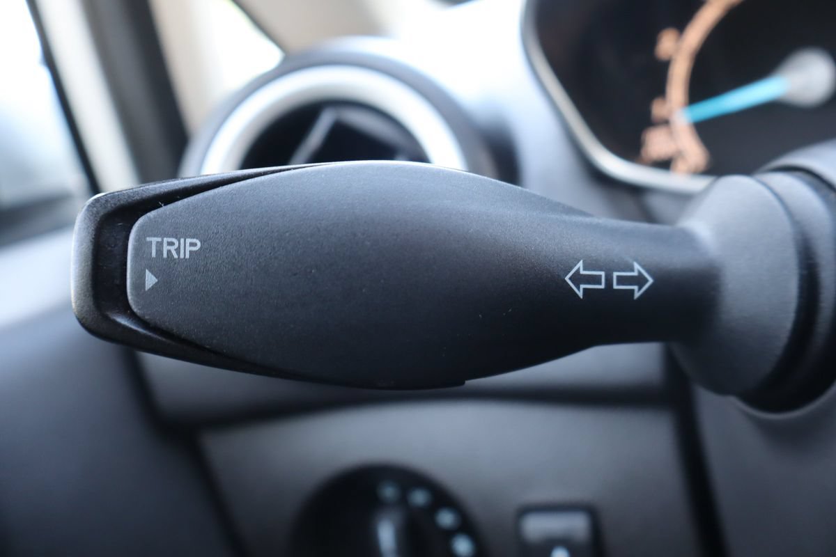 Used 2017 Ford Fiesta SE FWD image 31
