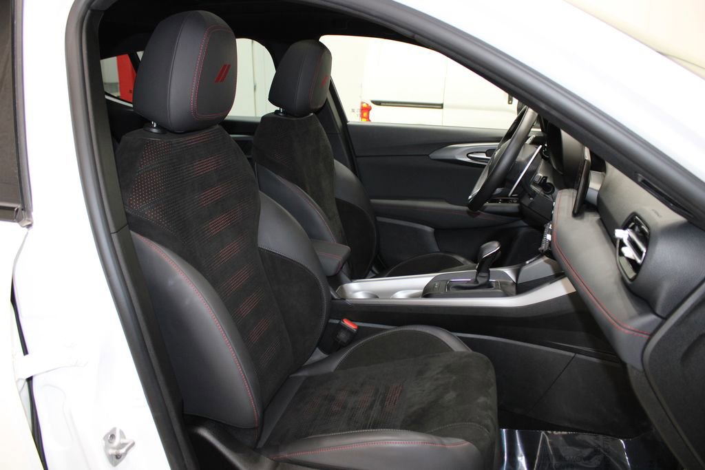 Used 2024 Dodge Hornet R/T image 12