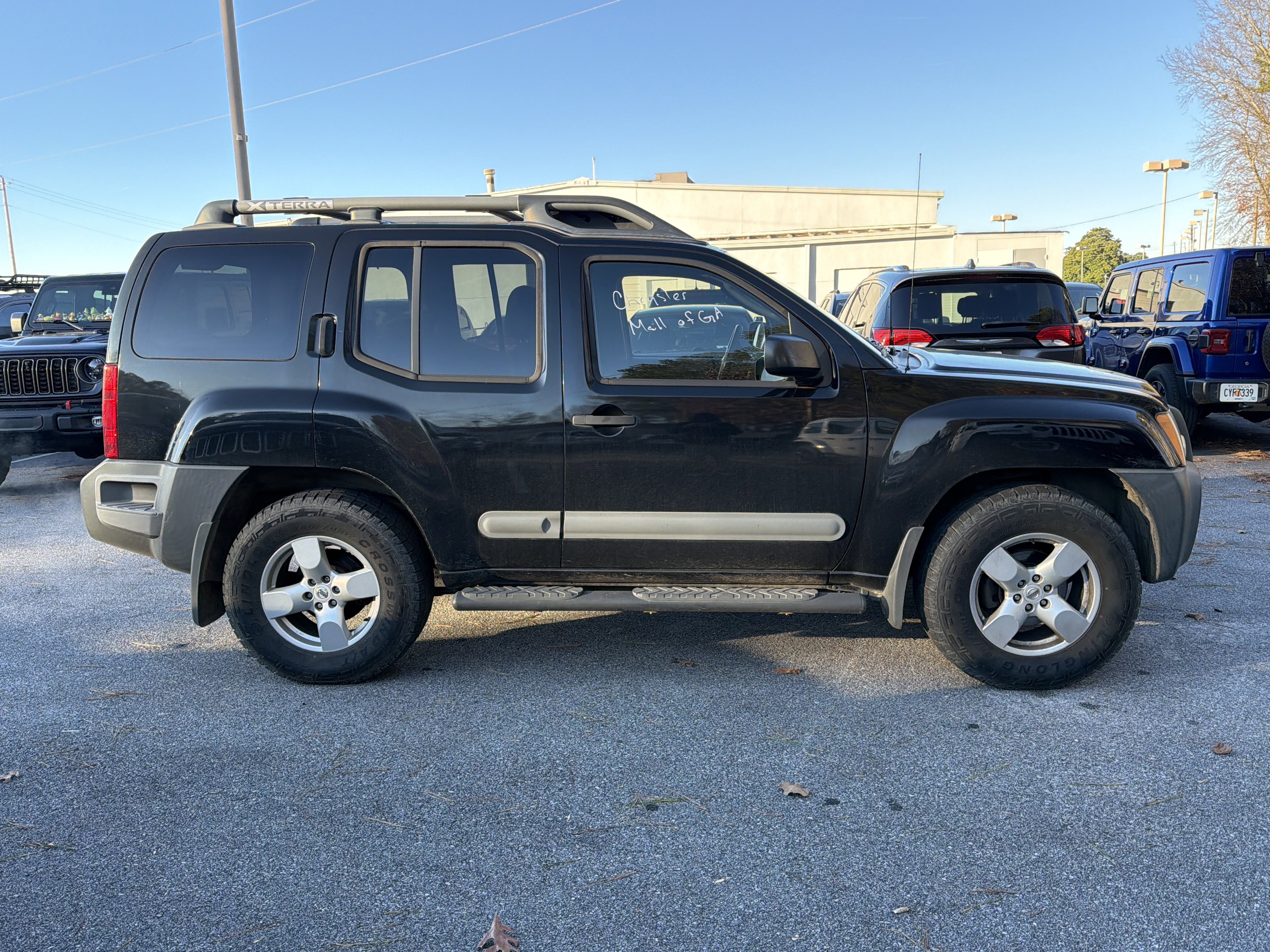 Used 2008 Nissan Xterra SE w/ Supplemental Air Bag Pkg image 4