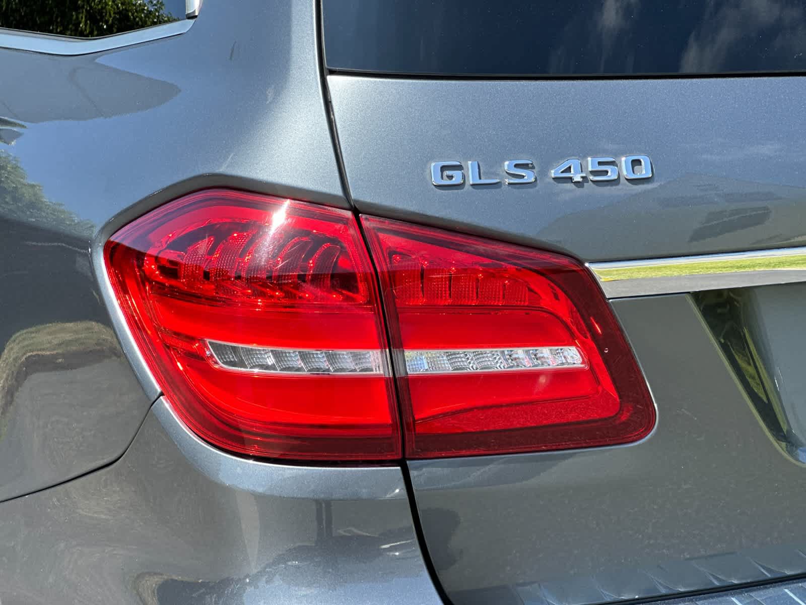 Used 2019 Mercedes-Benz GLS 450 4MATIC image 33