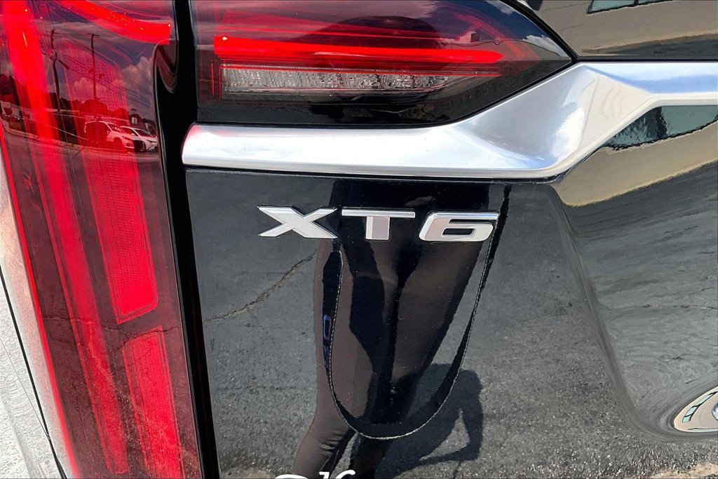Used 2021 Cadillac XT6 Premium Luxury AWD/4WD image 23