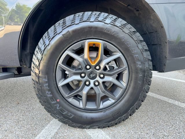 Used 2025 Ford Expedition Tremor AWD/4WD image 36