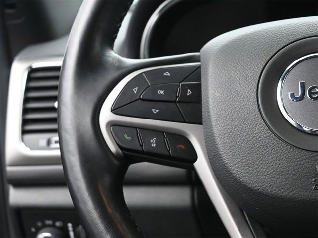 Used 2022 Jeep Grand Cherokee Laredo X image 30