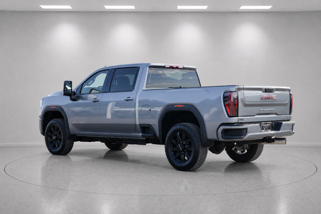 Used 2026 GMC Sierra 2500 AT4 AWD/4WD image 5
