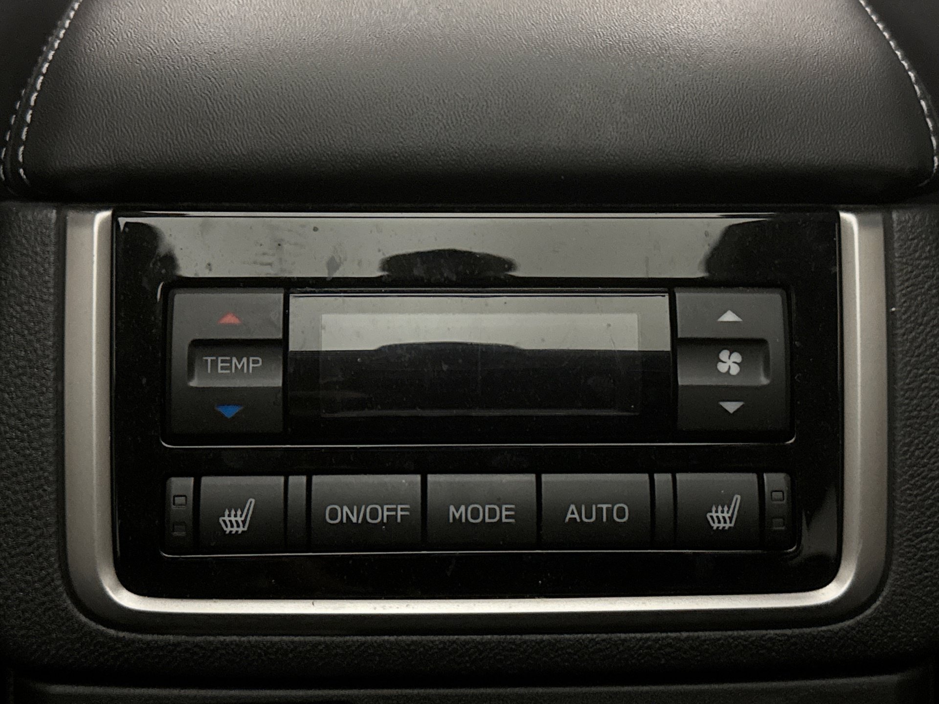 Used 2023 Subaru Ascent Touring AWD/4WD image 22