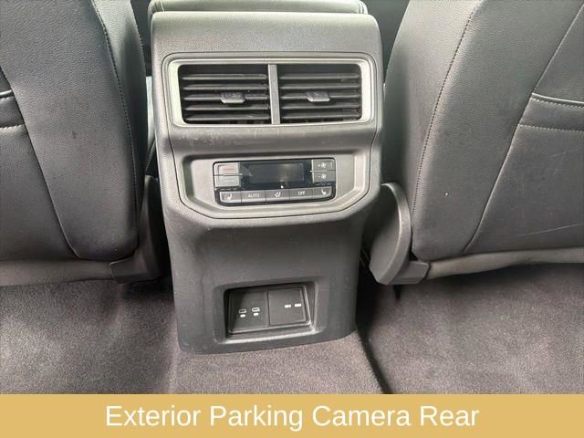 Used 2024 Volkswagen Atlas SEL image 12