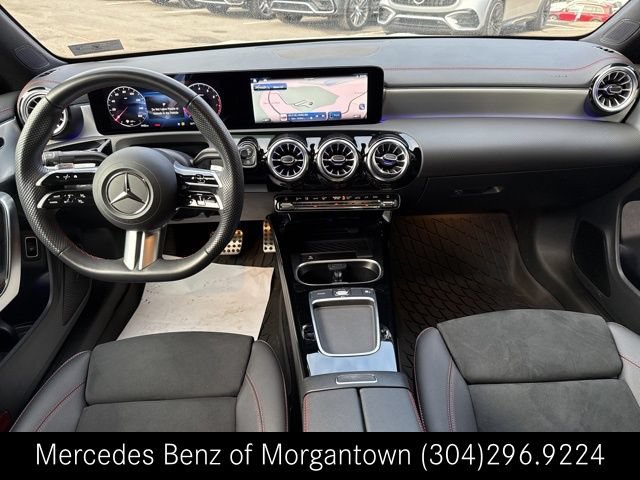 Used 2025 Mercedes-Benz CLA 250 4MATIC image 9