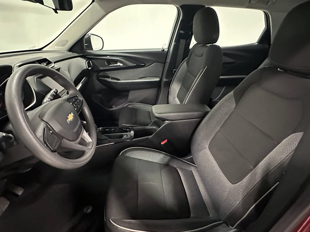 Used 2022 Chevrolet TrailBlazer LS AWD/4WD image 3