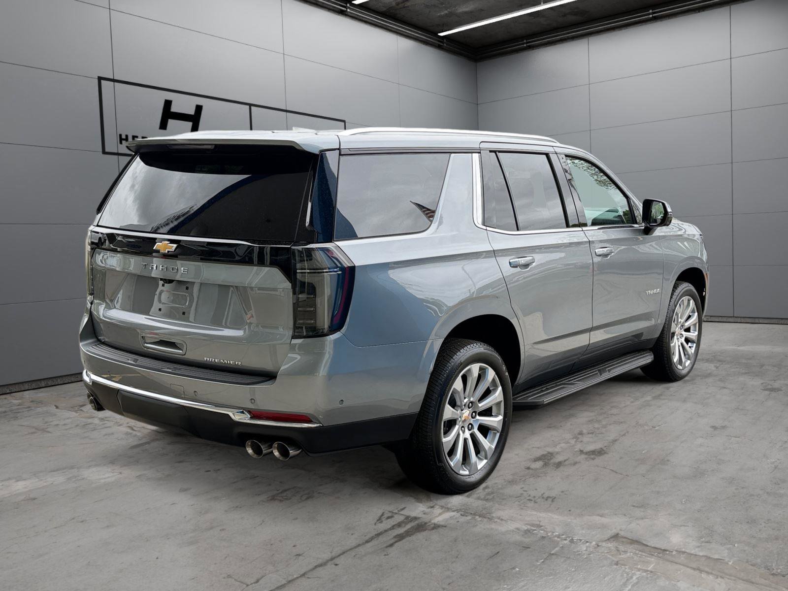 New 2026 Chevrolet Tahoe Premier w/ Sun And Tow Package AWD/4WD image 5