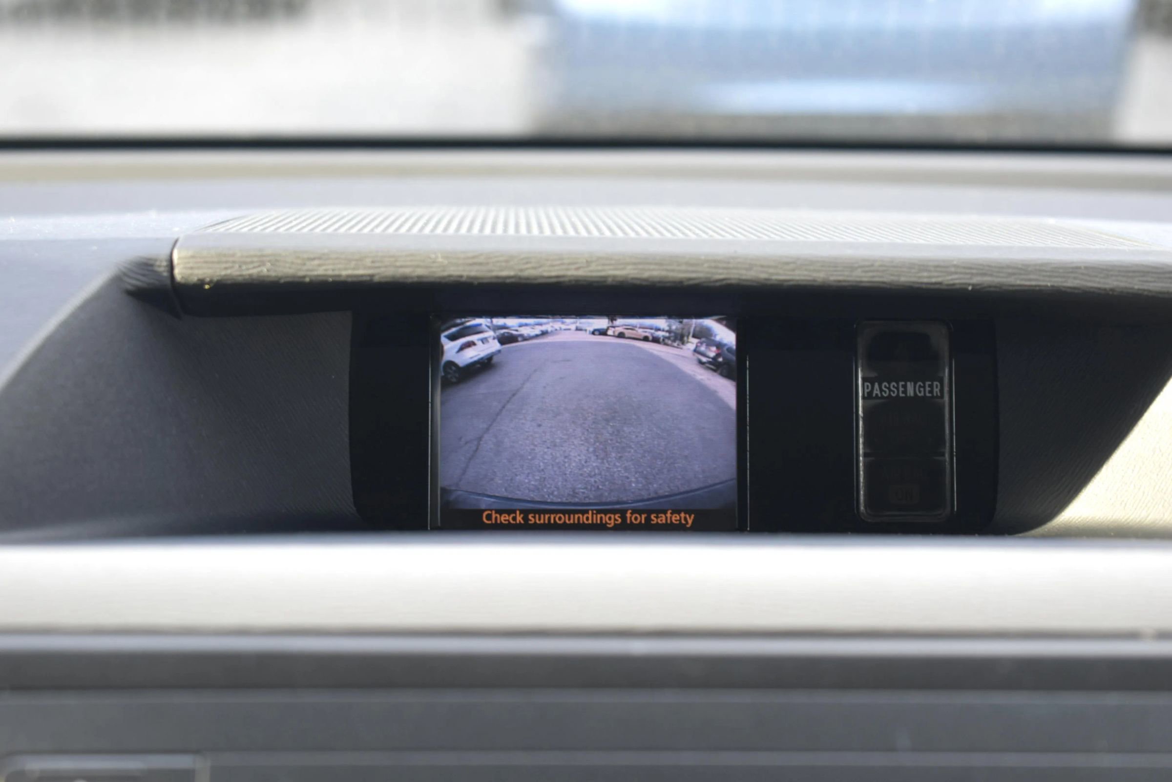 Used 2012 Toyota Sienna LE image 26