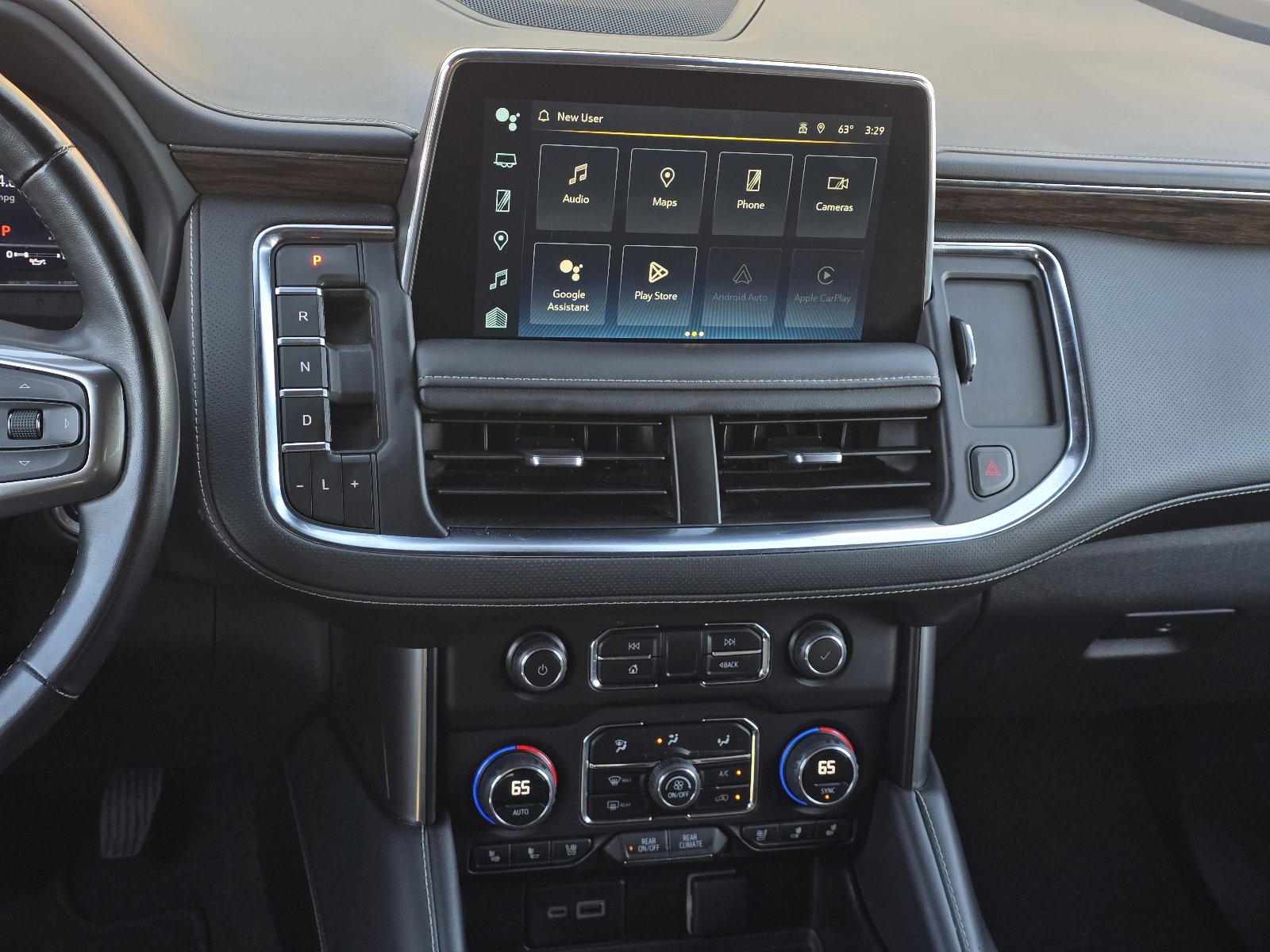 Used 2023 Chevrolet Suburban Premier RWD image 17