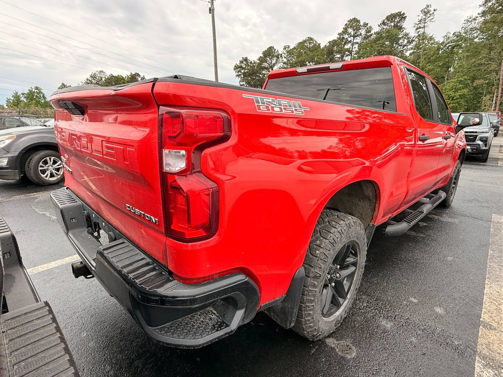 Used 2020 Chevrolet Silverado 1500 Custom Trail Boss AWD/4WD image 3