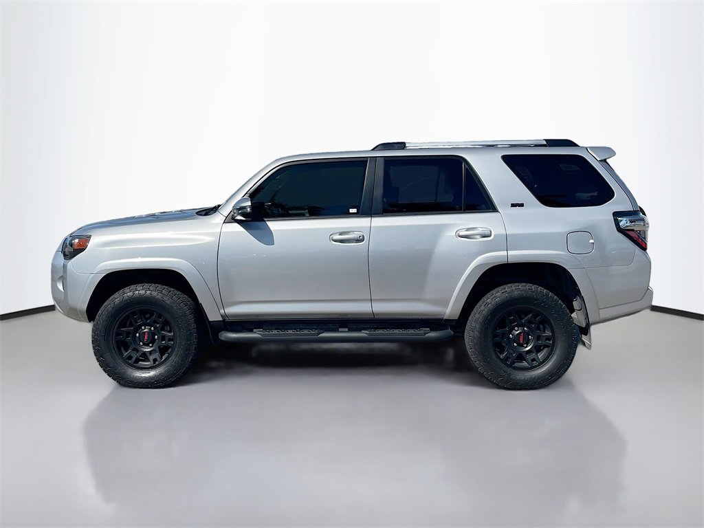 Used 2023 Toyota 4Runner SR5 Premium image 4