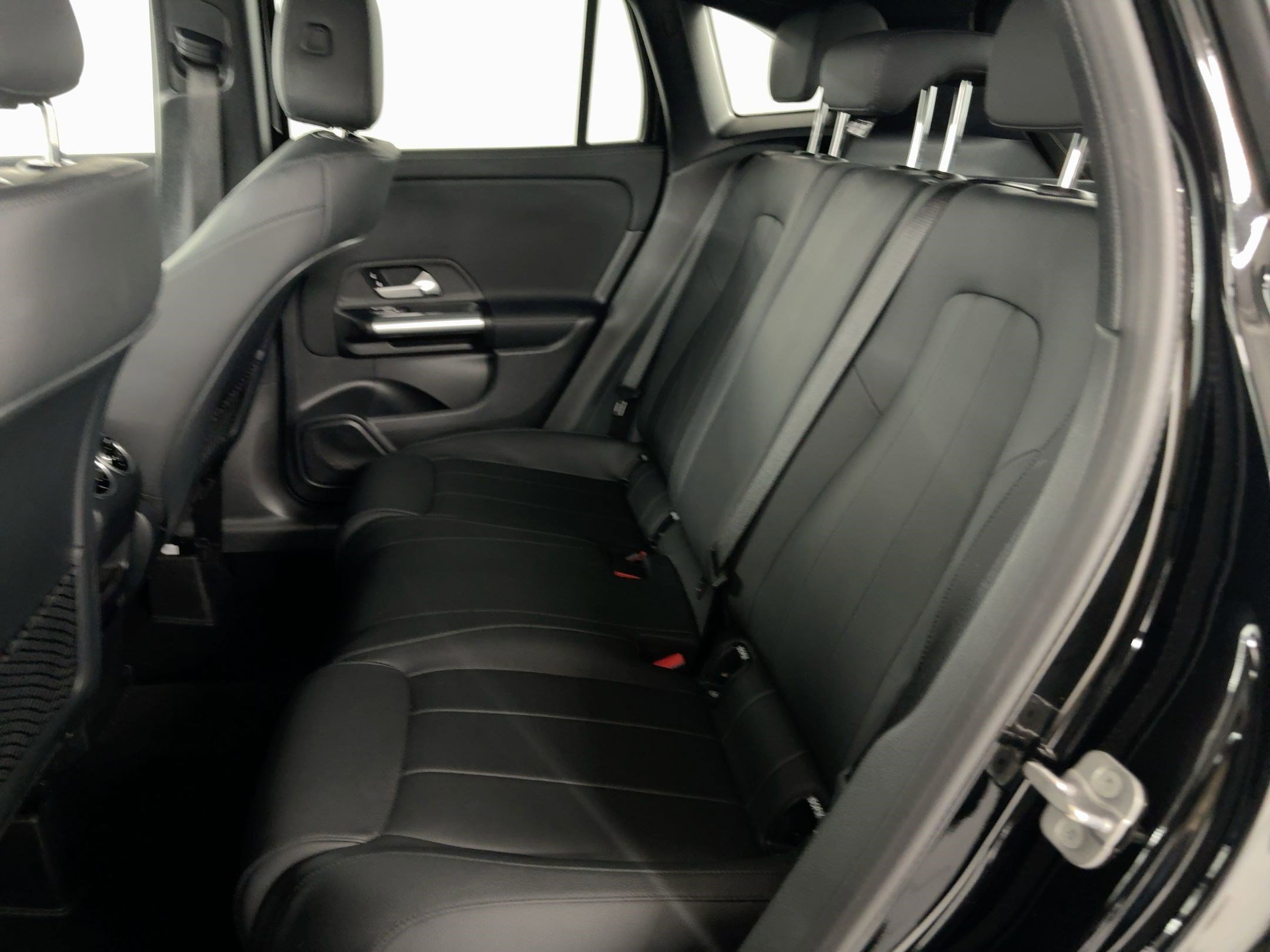 Certified 2025 Mercedes-Benz GLA 250 image 14