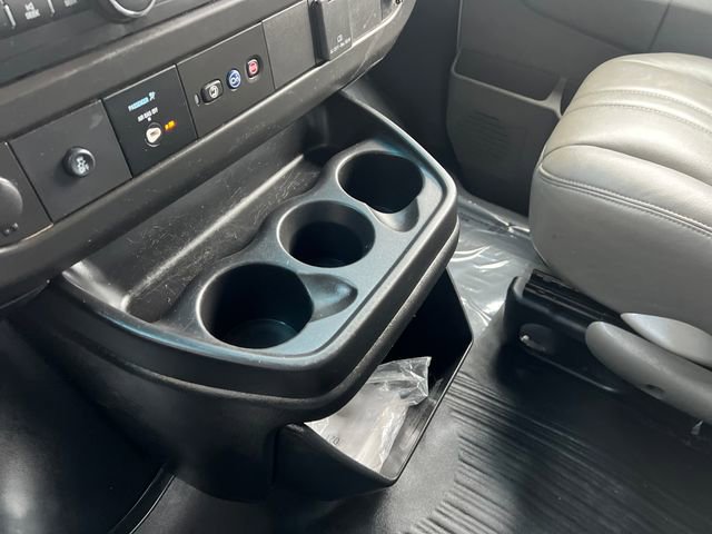 Used 2021 Chevrolet Express 2500 w/ Driver Convenience Package image 29
