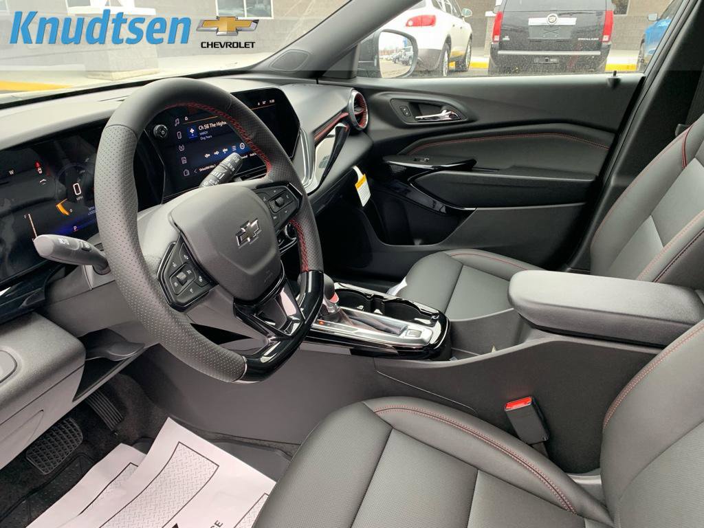 New 2026 Chevrolet Trax RS w/ Sunroof Package image 19