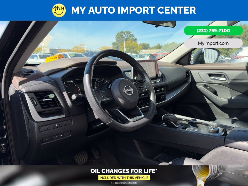 Used 2023 Nissan Rogue SV w/ SV Premium B Package AWD/4WD image 8