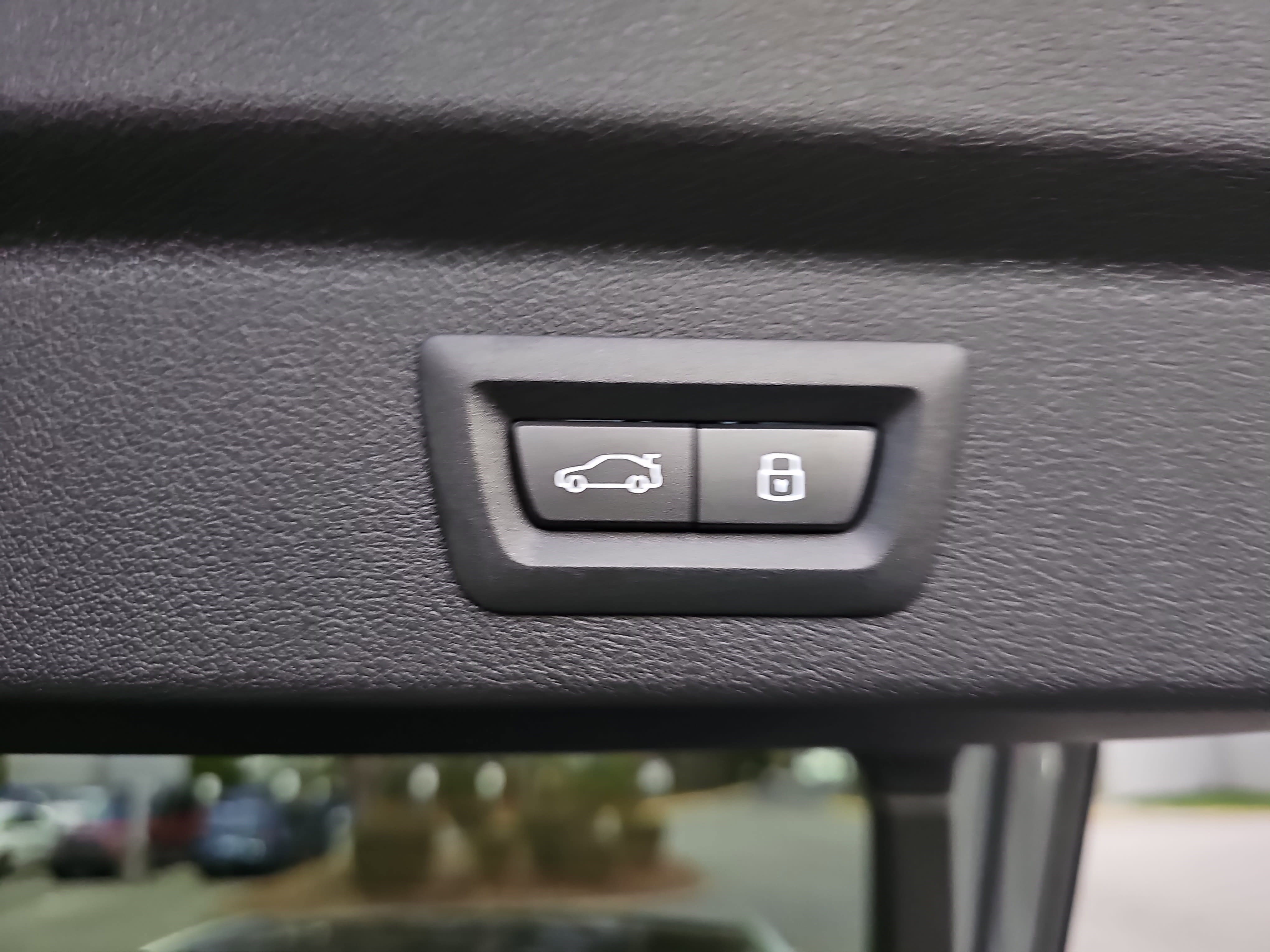 New 2026 BMW X2 xDrive28i w/ Technology Package image 14