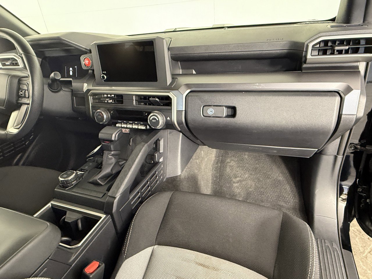 Used 2025 Toyota 4Runner 4WD image 12