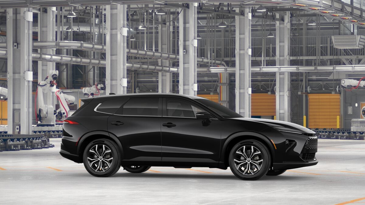New 2026 Toyota Crown Signia AWD/4WD image 13