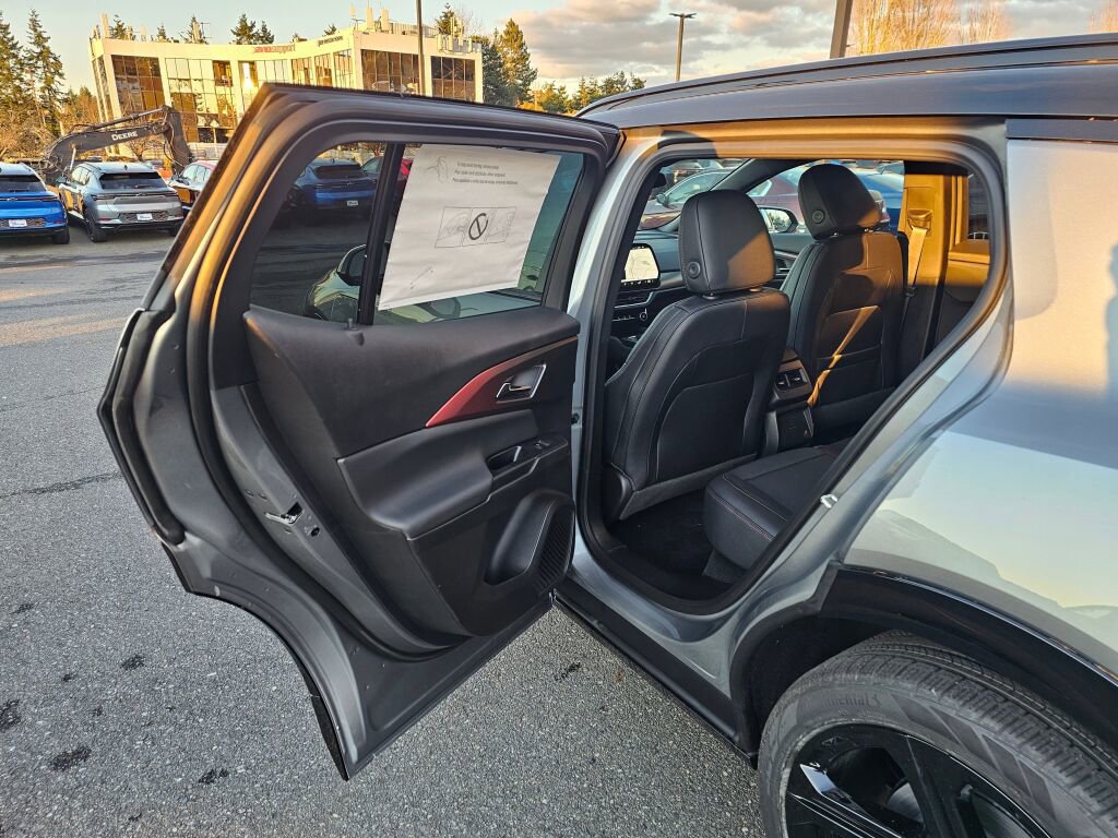 New 2026 Chevrolet Equinox EV RS FWD image 20