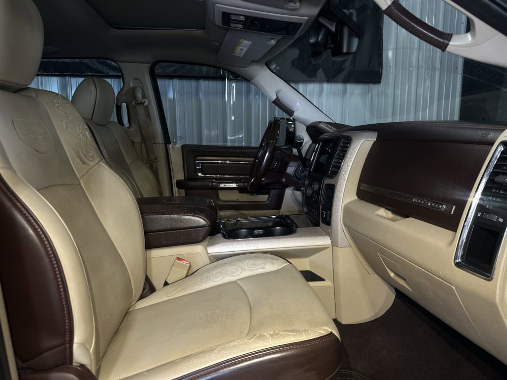 Used 2018 RAM 2500 Longhorn w/ Longhorn Southfork Package AWD/4WD image 15