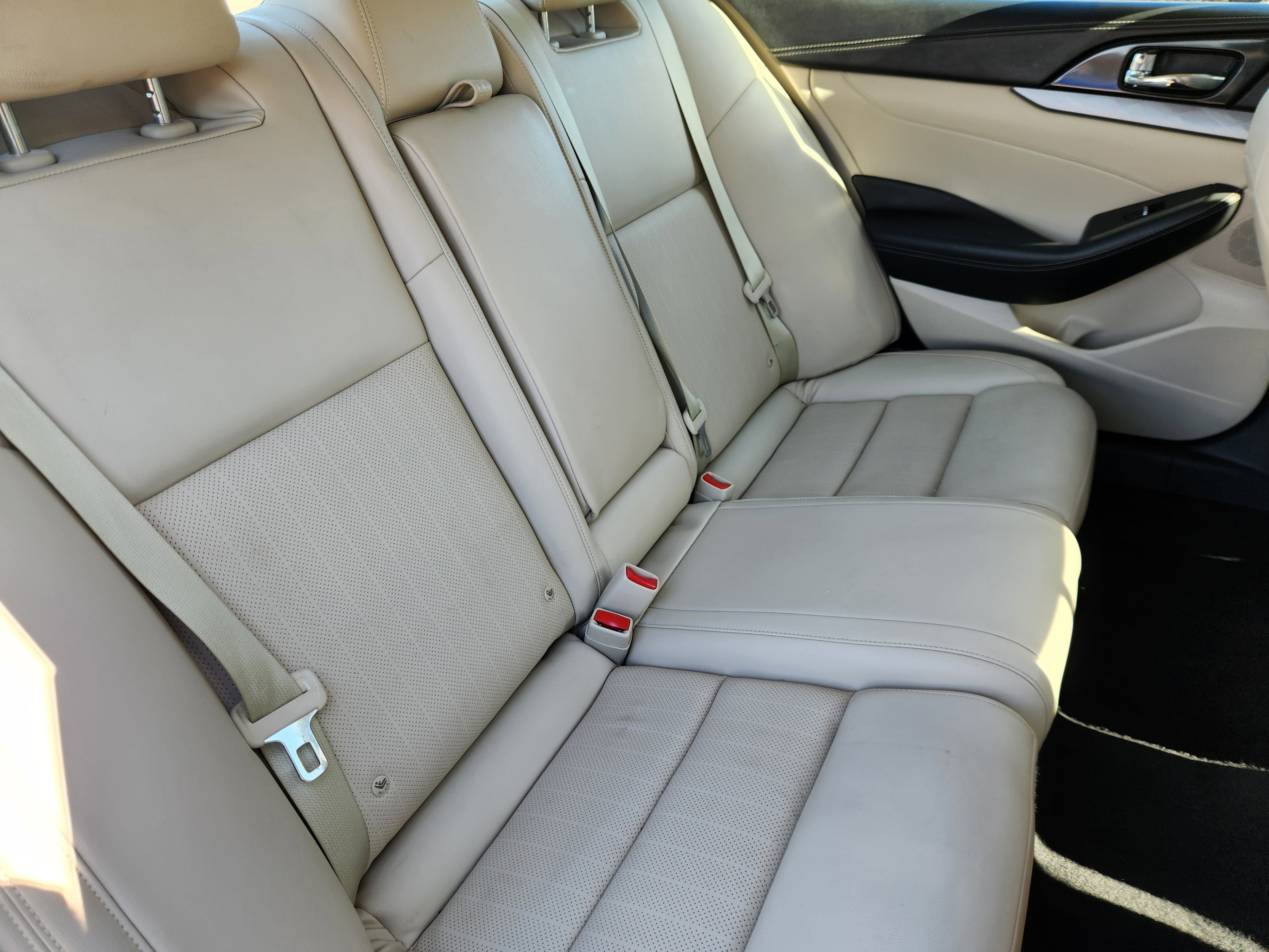 Used 2018 Nissan Maxima 3.5 SL image 17