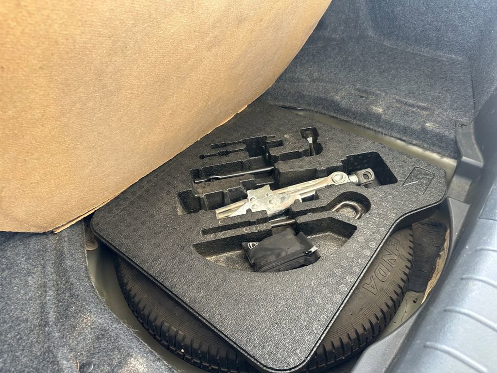 Used 2009 Honda Accord LX image 29