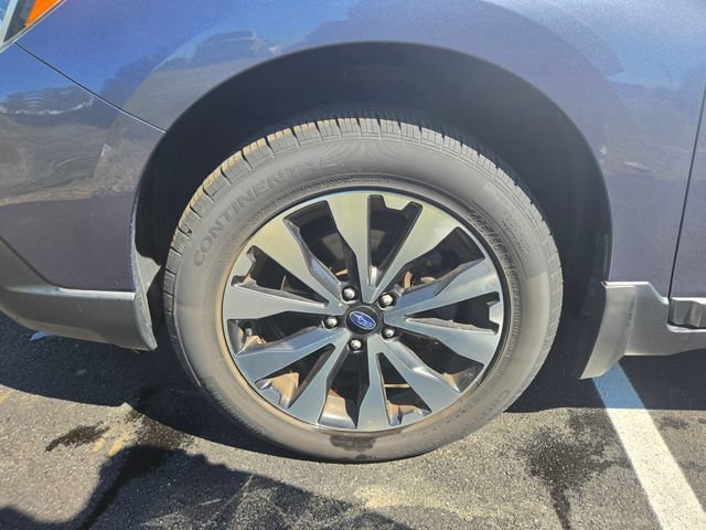 Used 2016 Subaru Outback 3.6R Limited AWD/4WD image 25